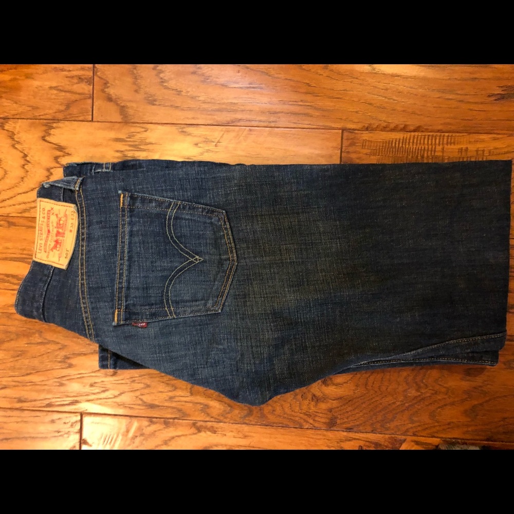 Levi jeans